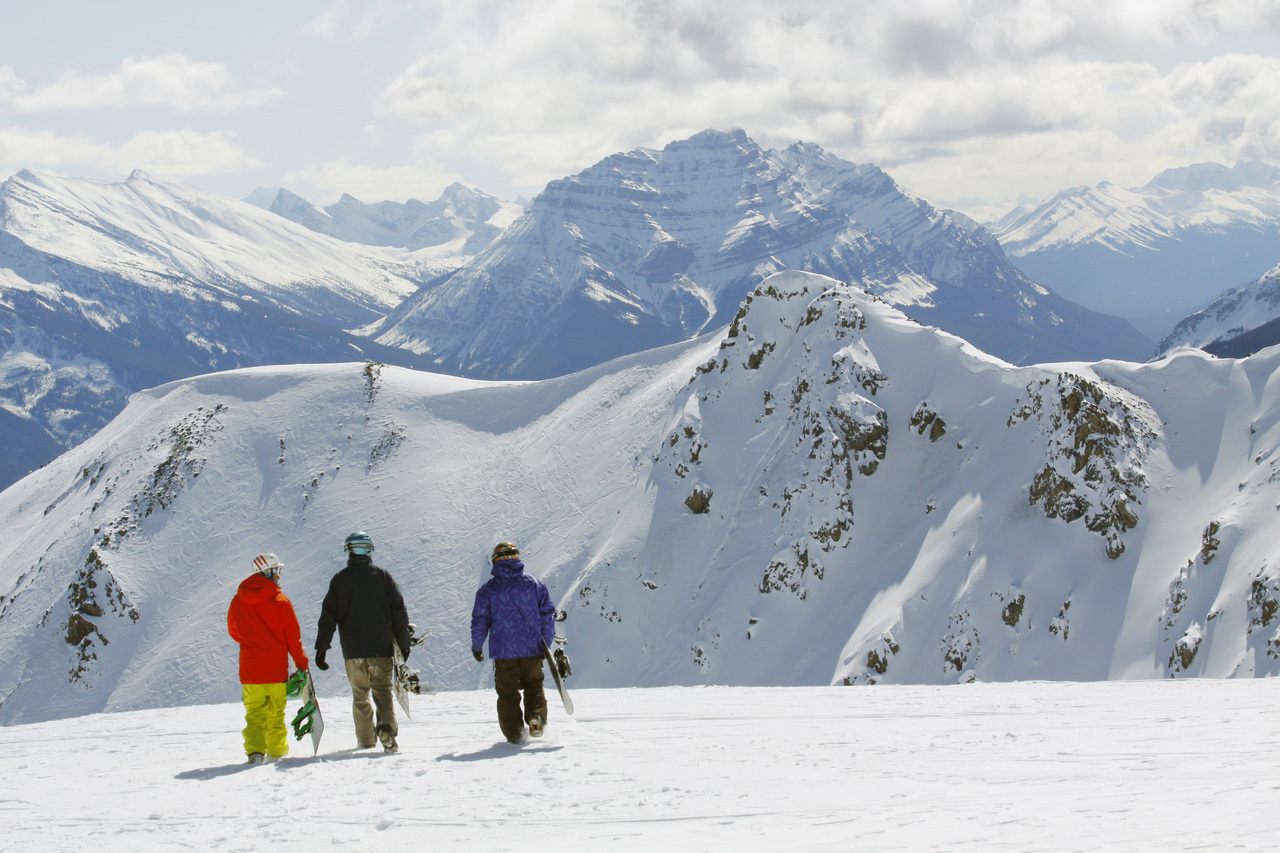 Marmot Basin-skiing
